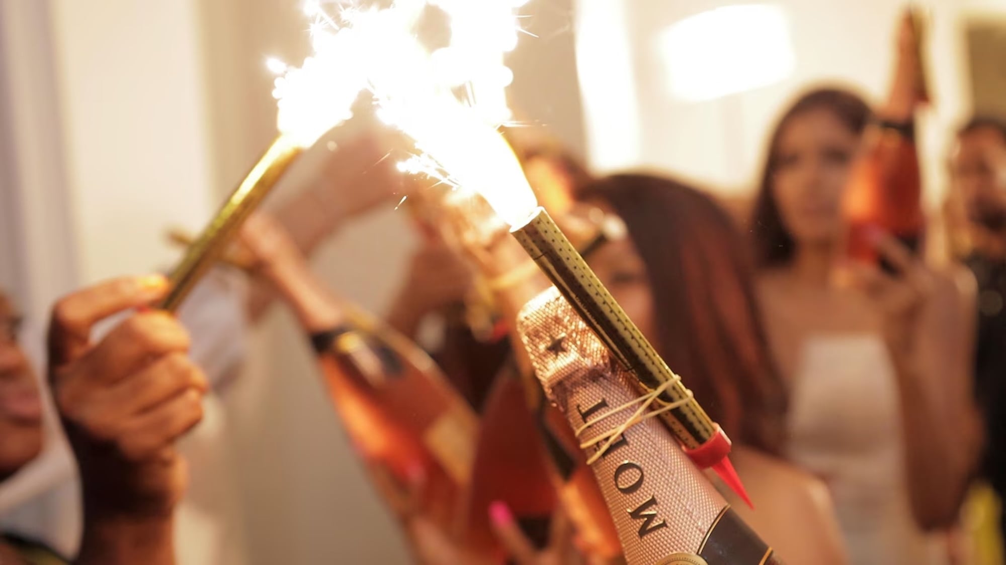 Le drame de Lyon : Des violences politiques menacent la stabilité étudiante