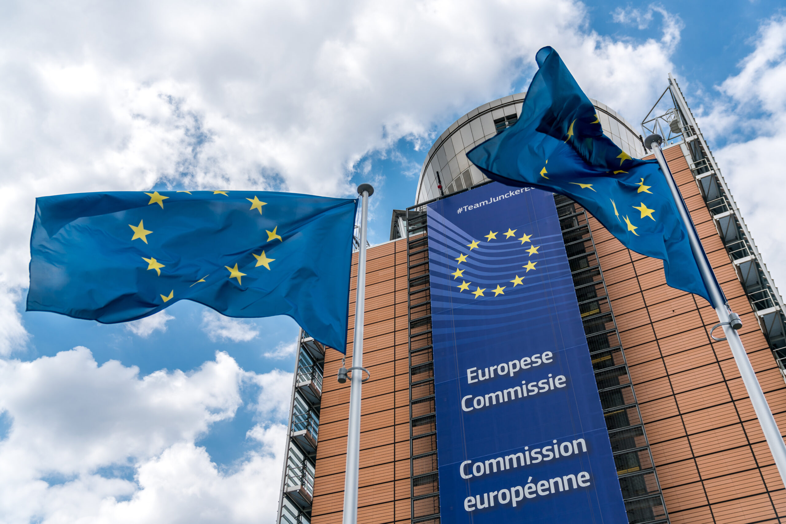 L’identité européenne en cause : Save Europe Act engage une lutte juridique contre la Commission